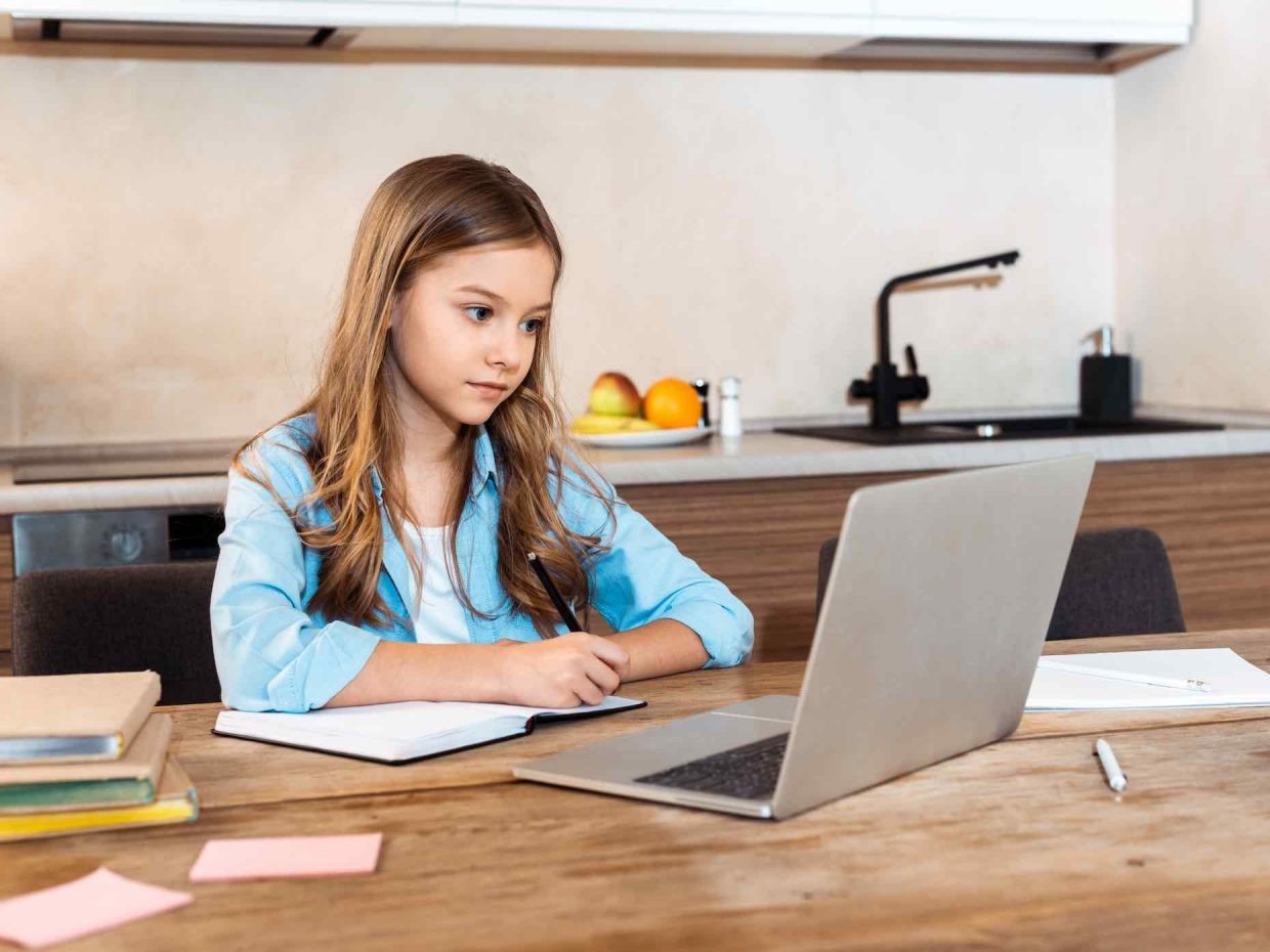Didattica a distanza - come aiutare i figli a studiare da casa